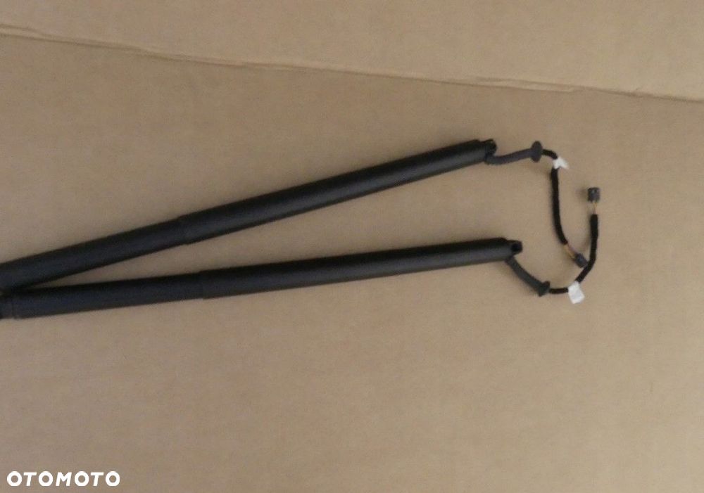 dw supreb 3 siłownik klapy elektryczny 3v9827851b 3v9982852b