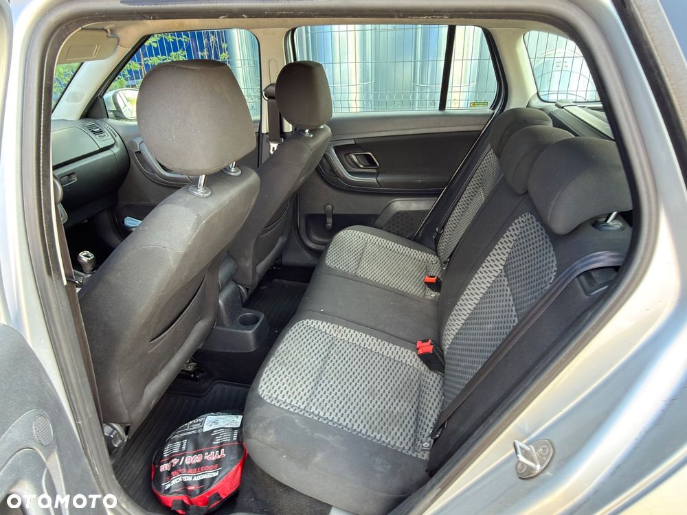Skoda Fabia 1.6 TDI DPF Active Plus - 13