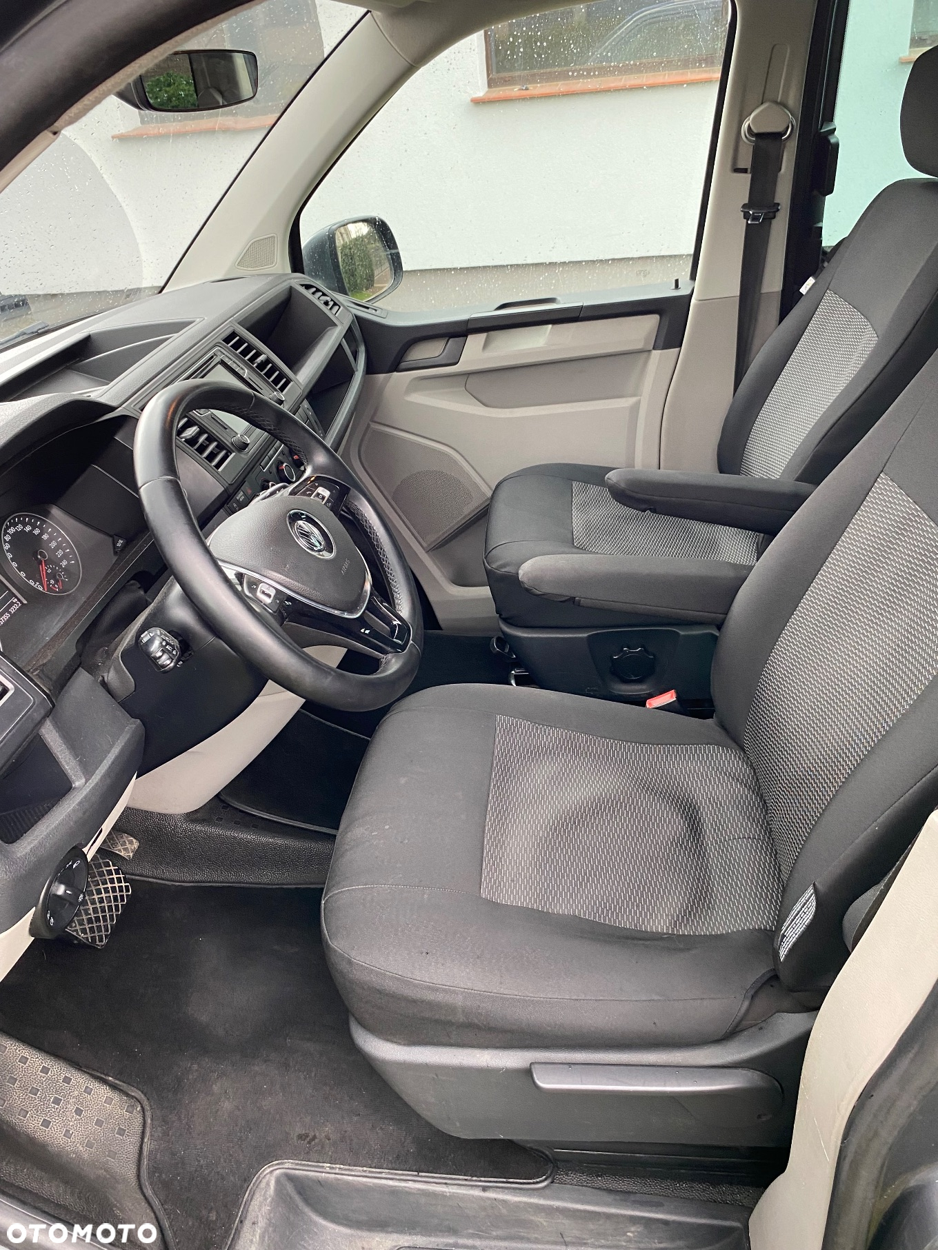 Volkswagen Transporter - 10