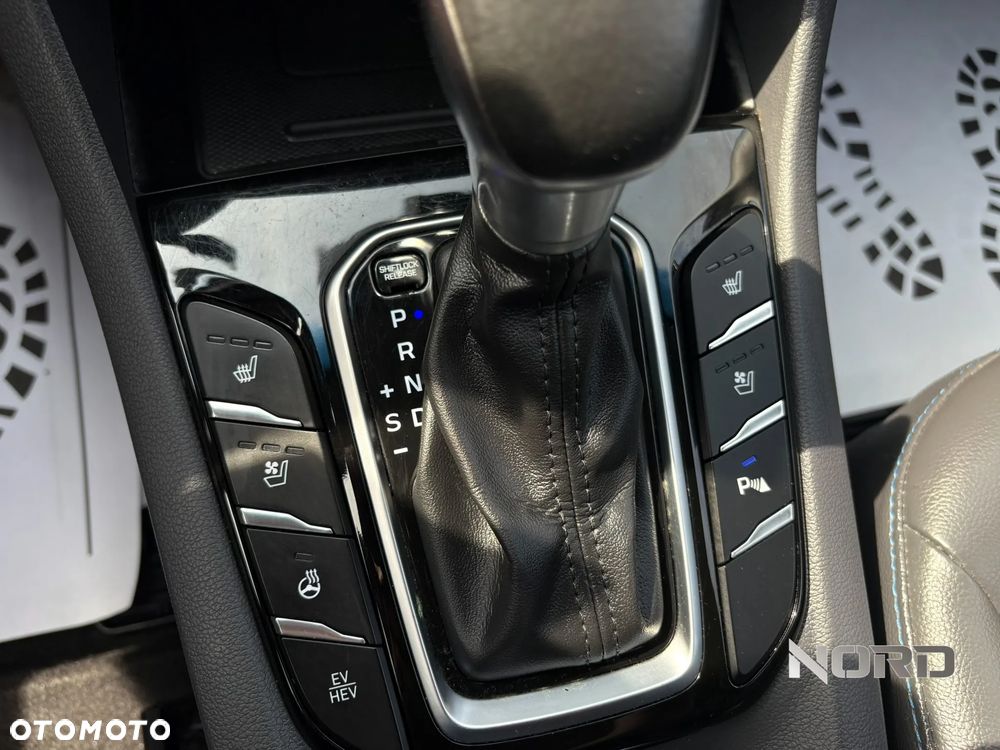Hyundai IONIQ Plug-in hybrid Platinum - 23