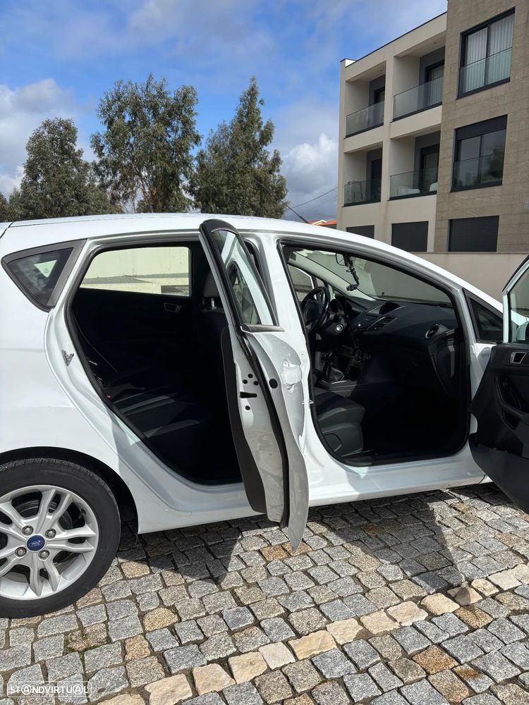 Ford Fiesta 1.5 TDCi Trend - 11