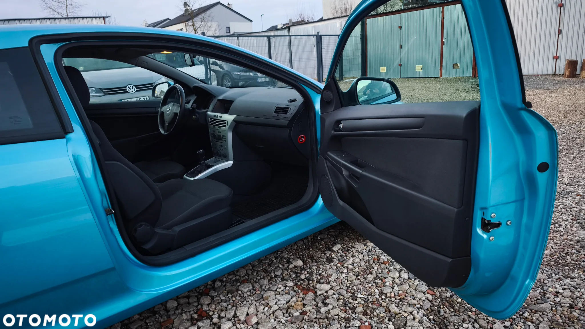 Opel Astra GTC 1.6 - 20