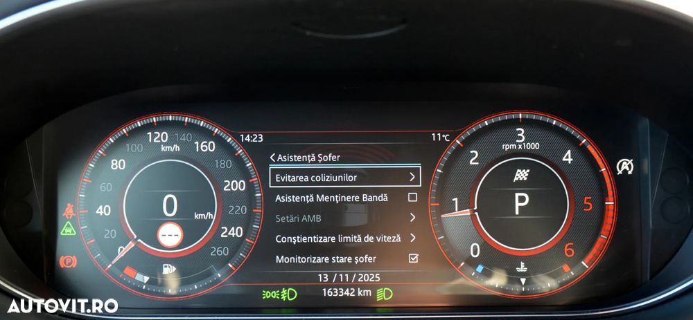 Jaguar E-Pace D180 AWD Aut. R-Dynamic HSE - 31