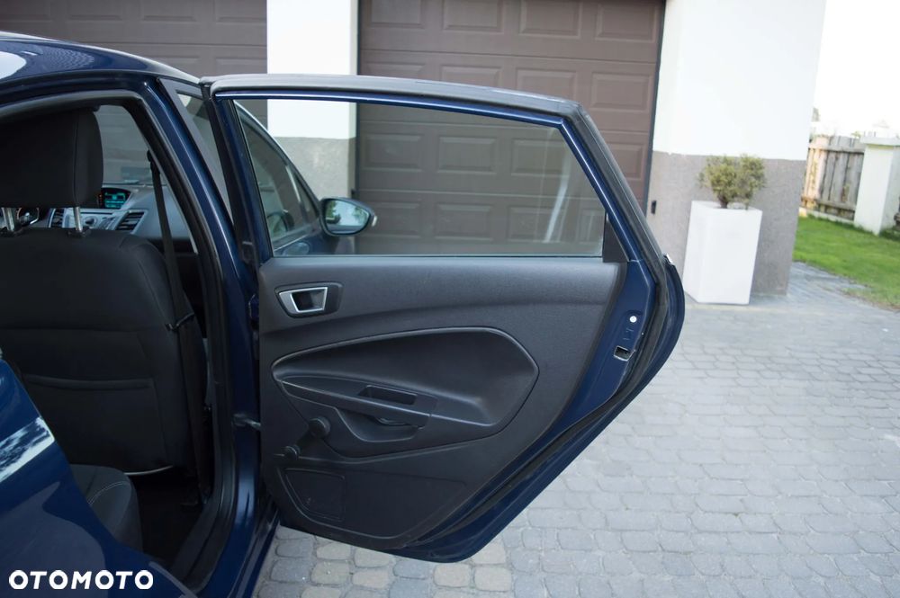 Ford Fiesta 1.25 SYNC Edition - 30