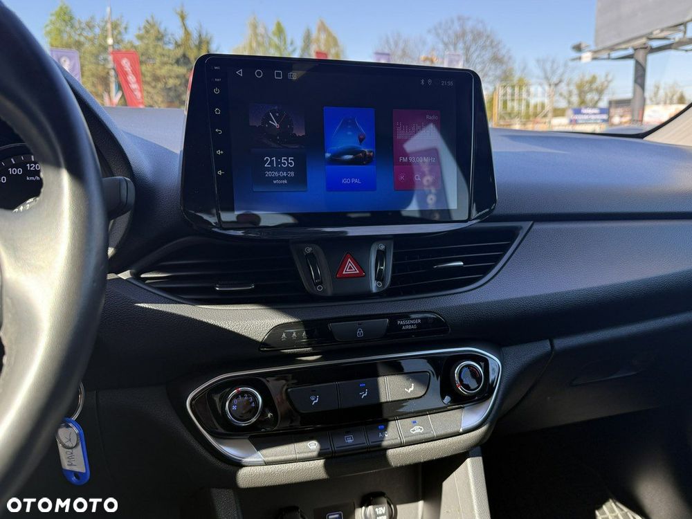 Hyundai i30 1.0 T-GDI Classic + - 24