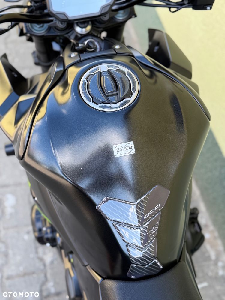 Kawasaki Z 900 - 36