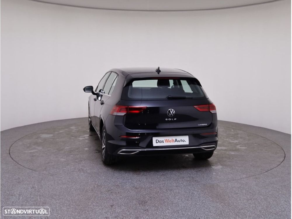 VW Golf 1.4 TSI e-Hybrid DSG - 9