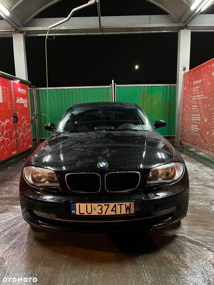 BMW Seria 1 116d DPF - 1