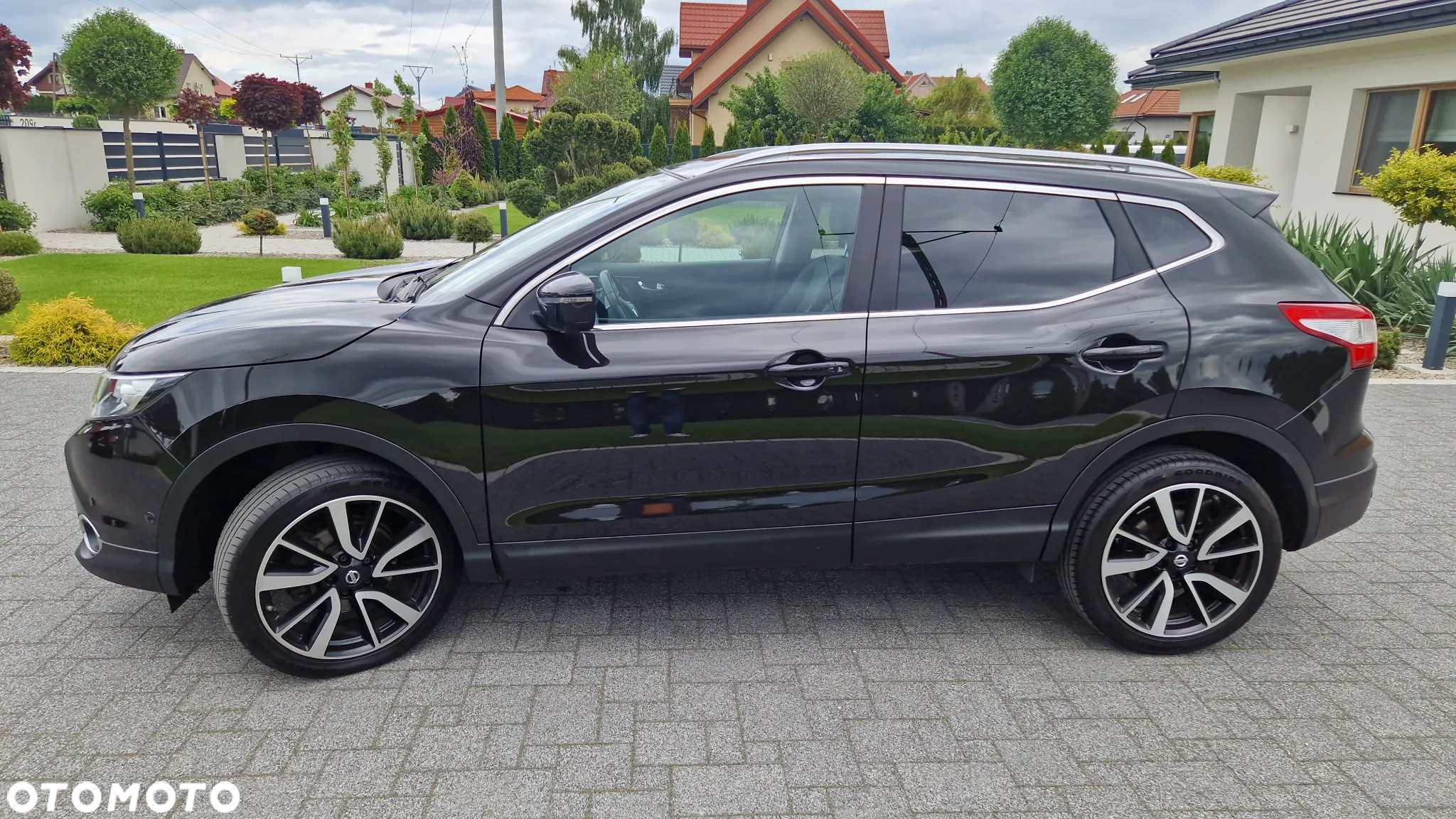 Nissan Qashqai 1.6 DCi Black Edition EU6 - 4