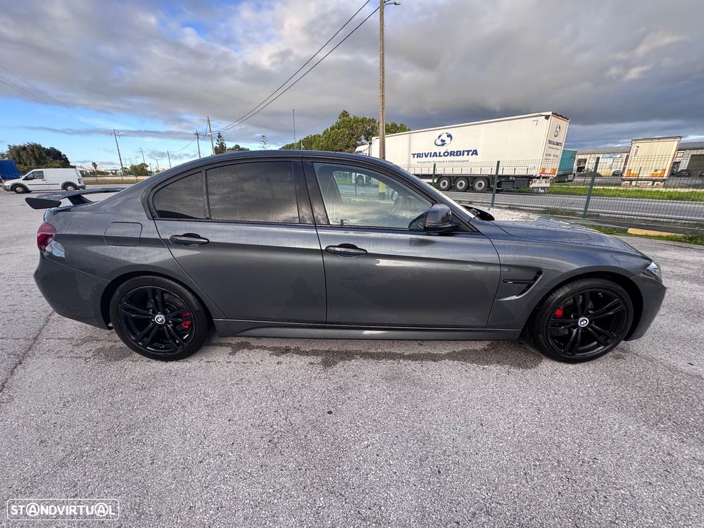 BMW 320 d Auto Pack M - 6