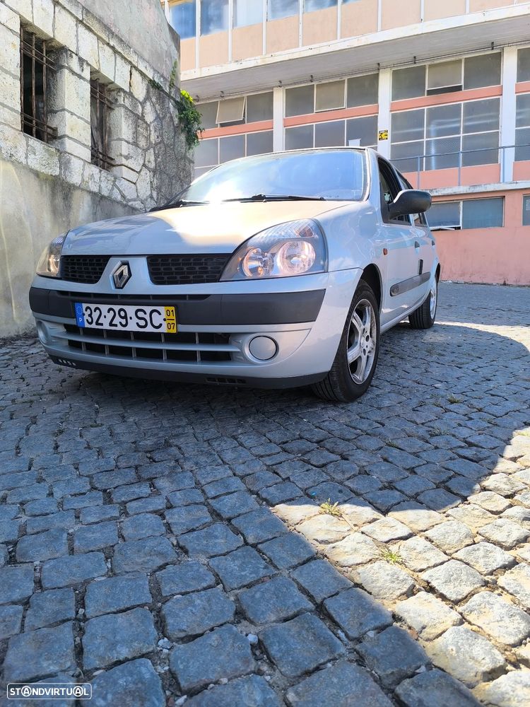 Renault Clio 1.2 16V S - 1