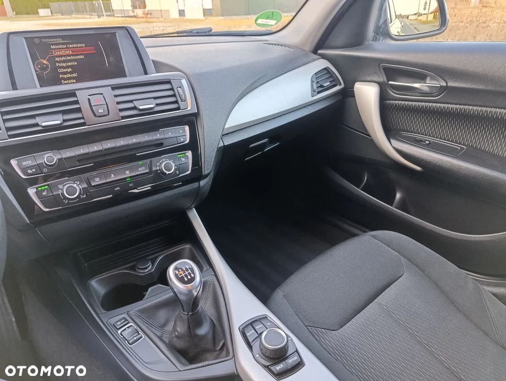 BMW Seria 1 116i Edition Metropolitan - 19