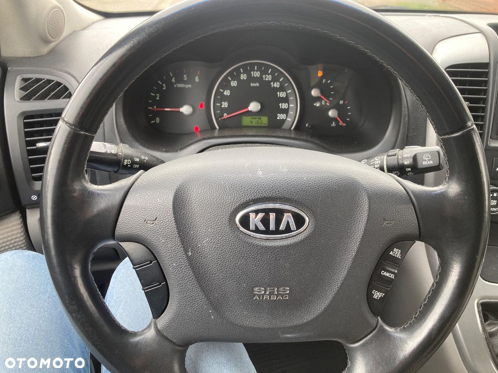 Kia Carnival 2.9 CRDi Freedom - 9