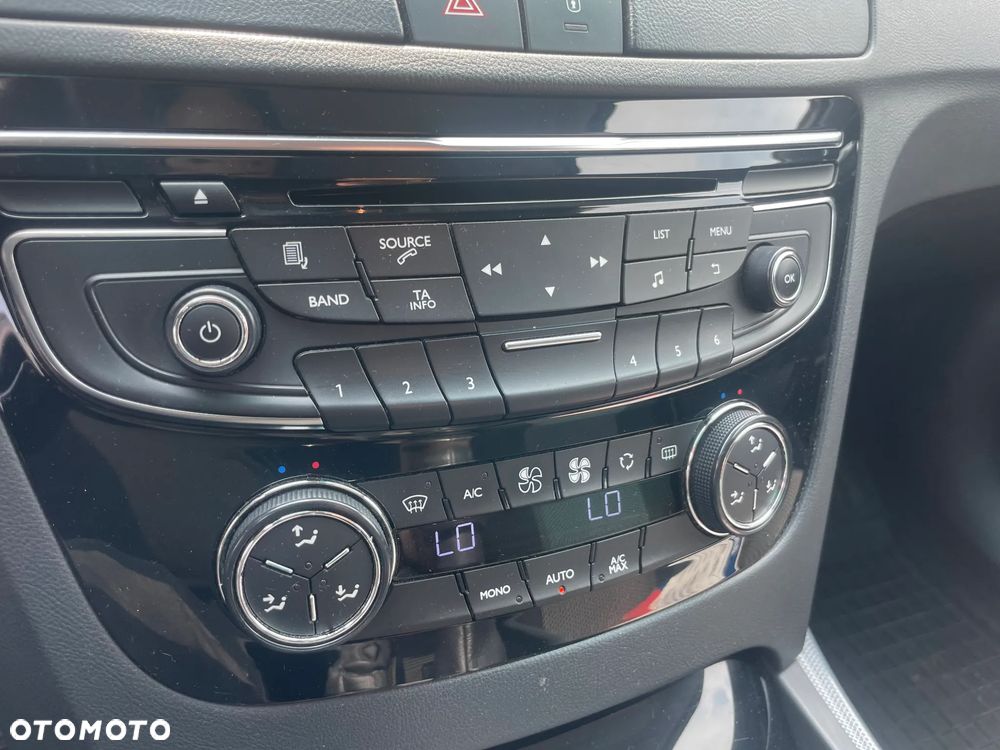 Peugeot 508 155 THP Active - 13