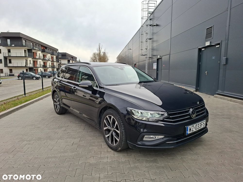 Volkswagen Passat 2.0 TDI EVO Business DSG - 9