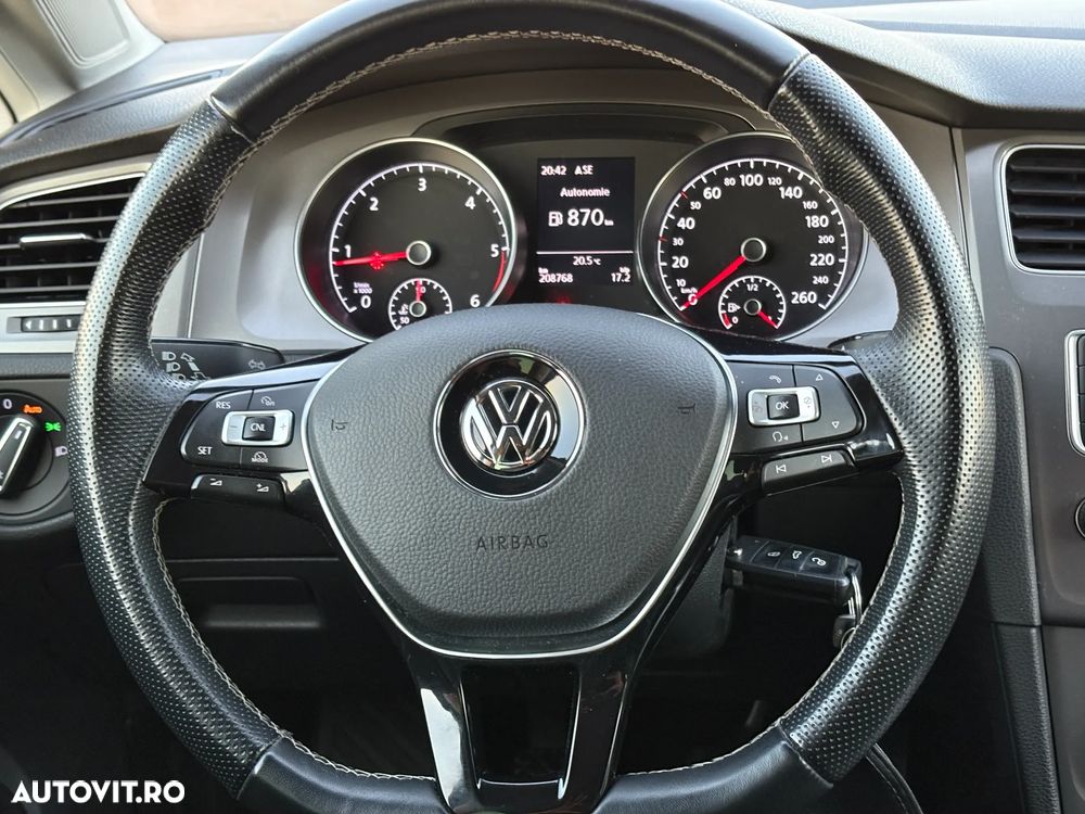 Volkswagen Golf 2.0 TDI SCR Highline - 5