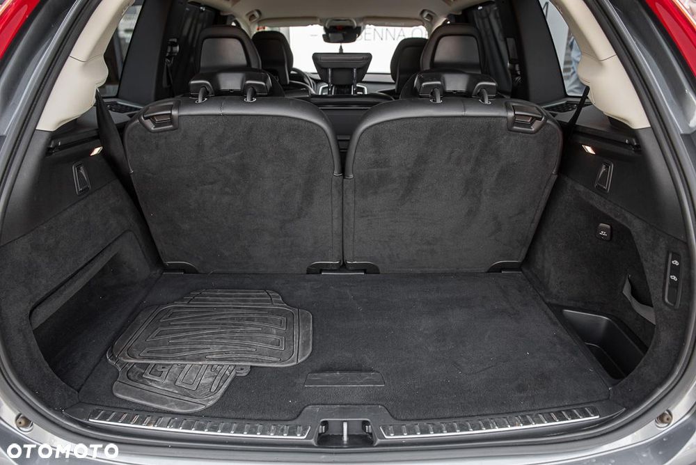Volvo XC 90 B5 D AWD Ultimate Dark - 15
