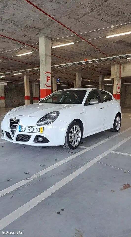Alfa Romeo Giulietta 1.6 JTDm - 6