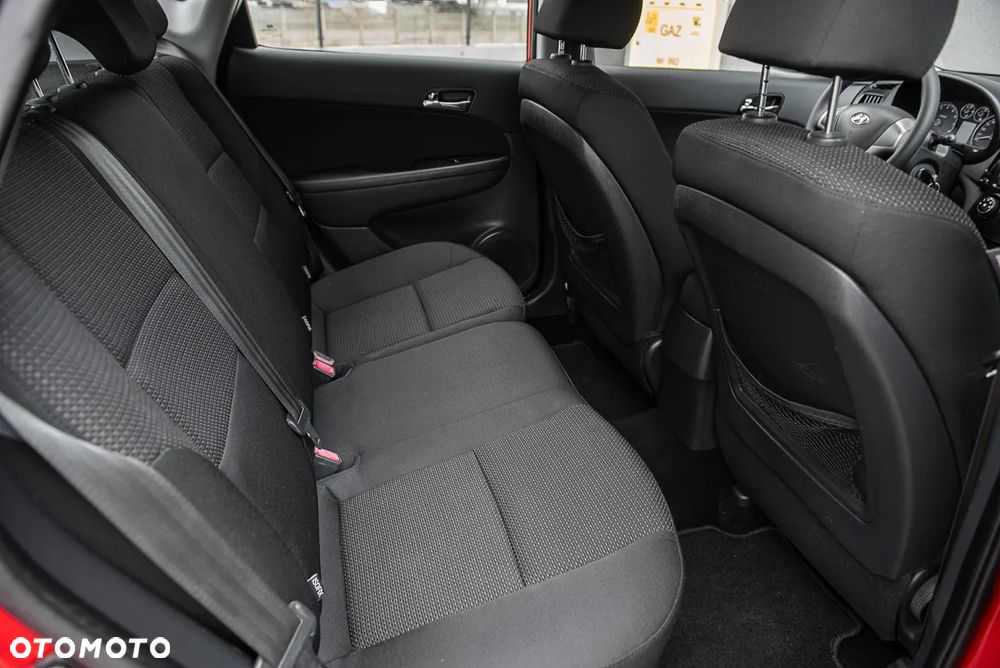 Hyundai i30 - 25