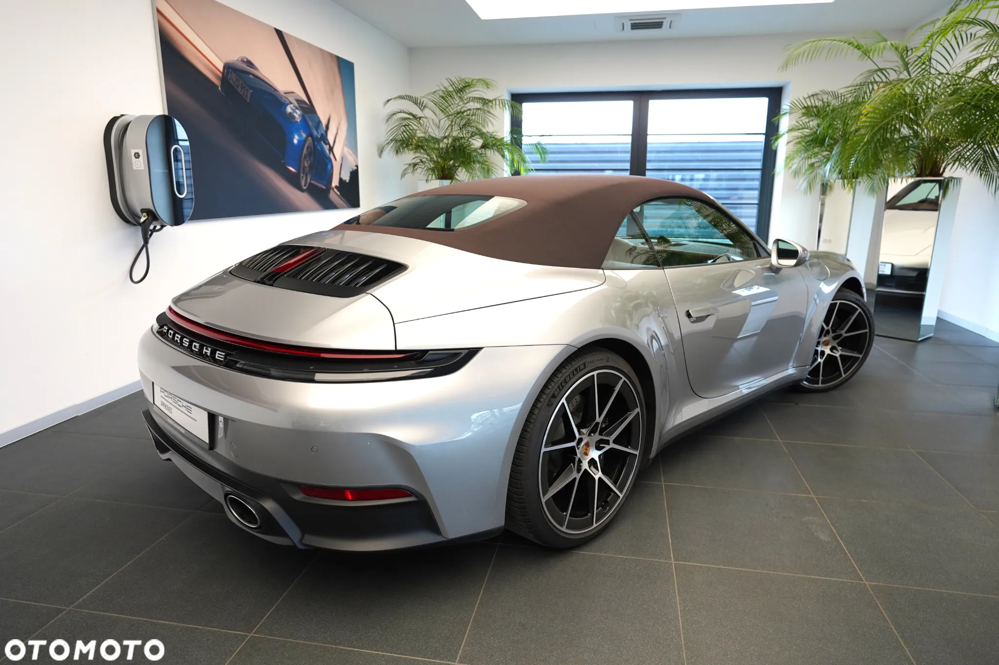 Porsche 911 Carrera Cabrio - 39