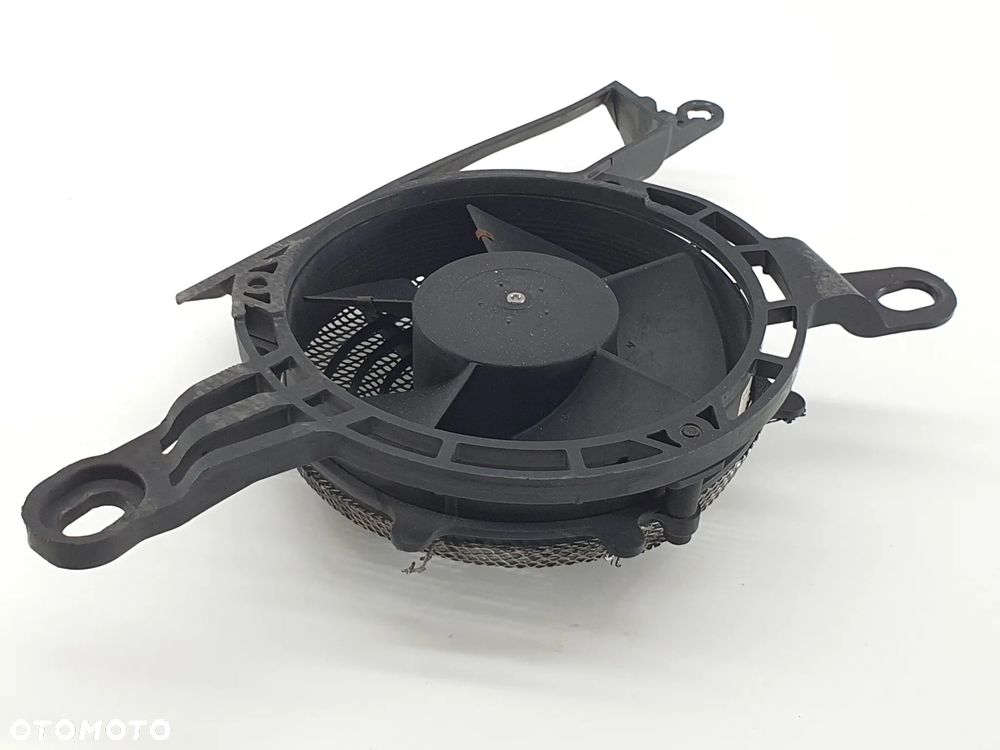 WENTYLATOR CHLODNICY WIATRAK  DUCATI DIAVEL - 9