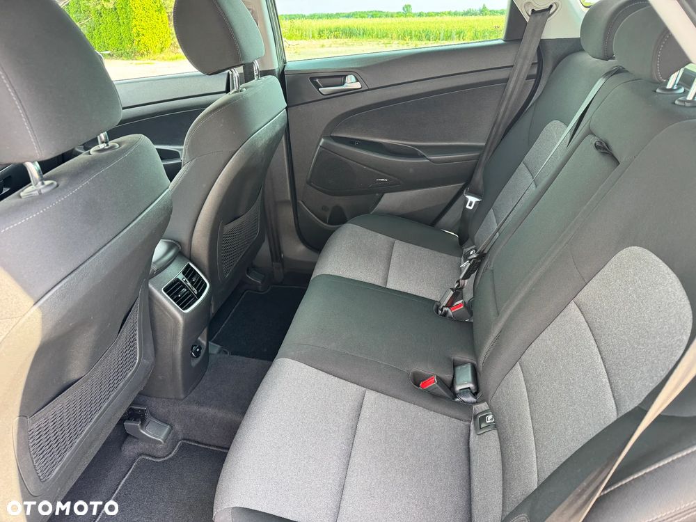 Hyundai Tucson blue 1.6 GDi 2WD Passion - 19