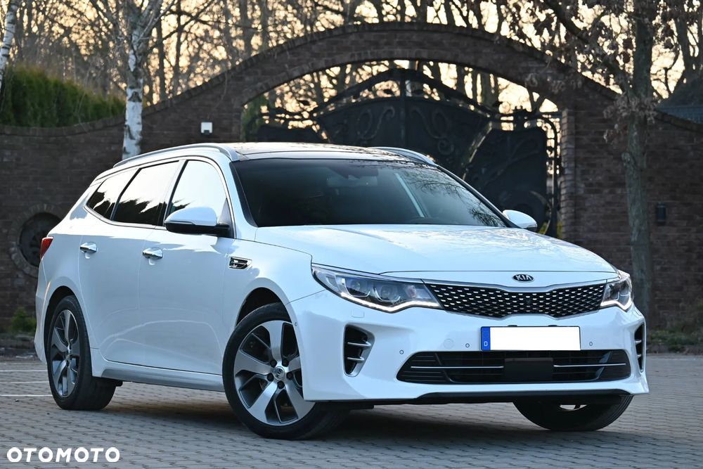 Kia Optima - 7
