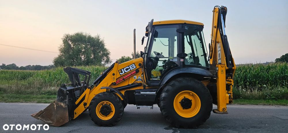 JCB 3CX - 5