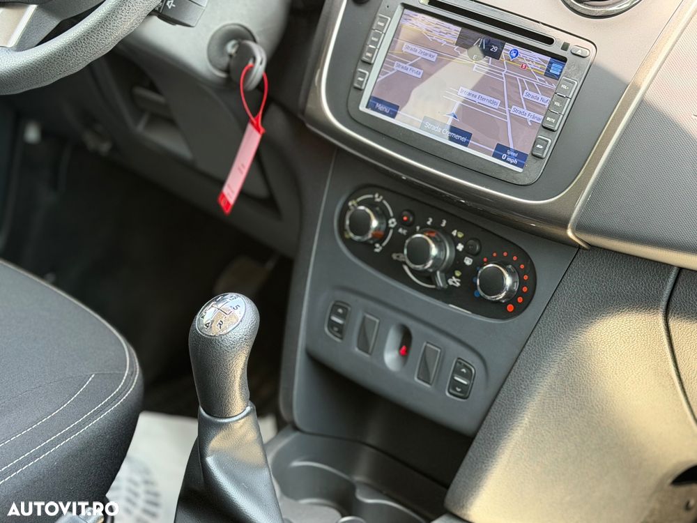 Dacia Logan 0.9 90CP Ambiance - 23
