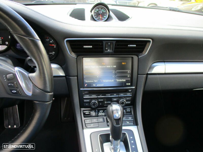 Porsche 911 Série F - 3