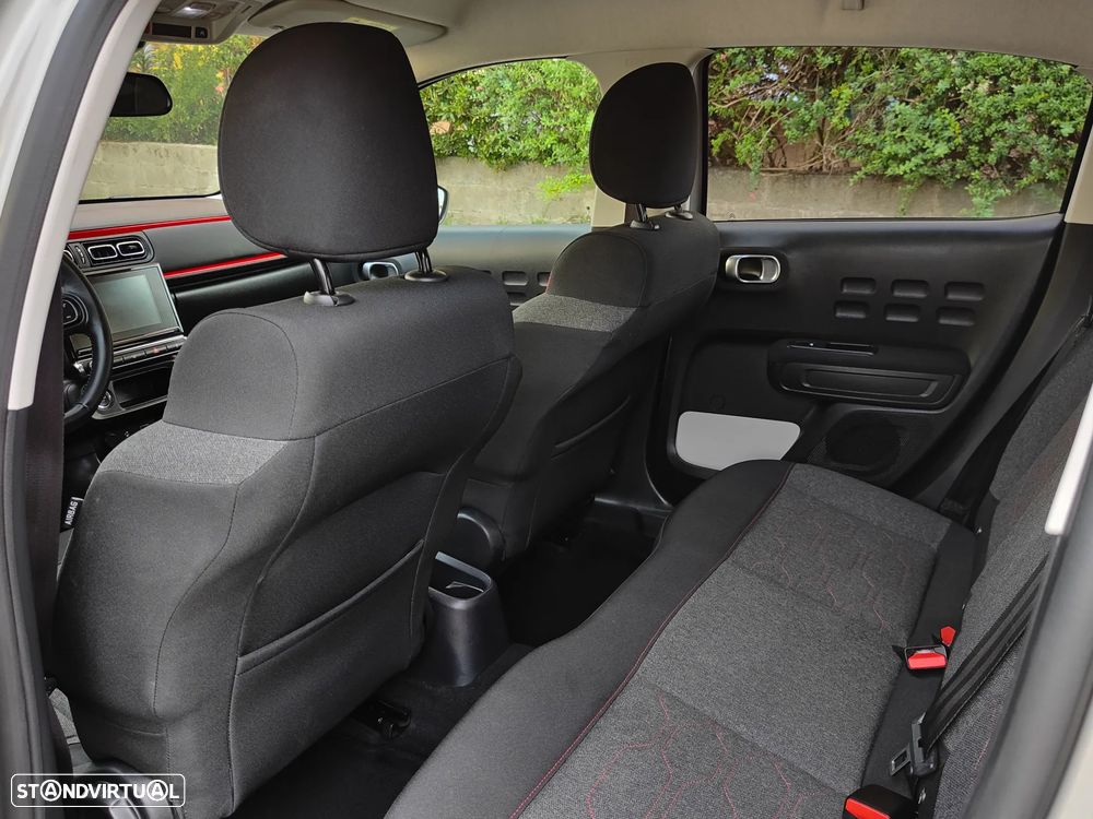 Citroën C3 1.2 PureTech Shine - 33