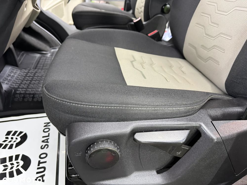 Ford Transit Custom 310 L2H1 Limited - 13