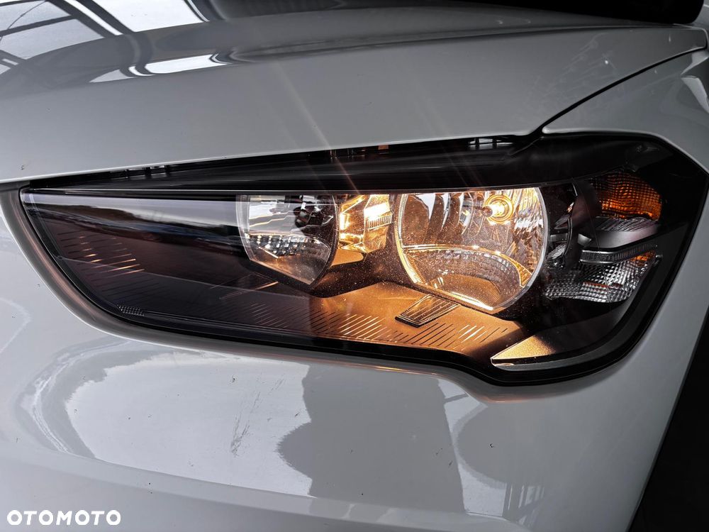 BMW X1 sDrive18i - 20