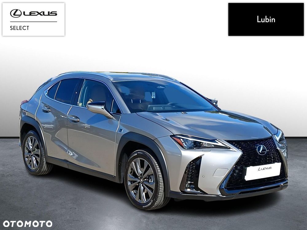 Lexus UX - 7
