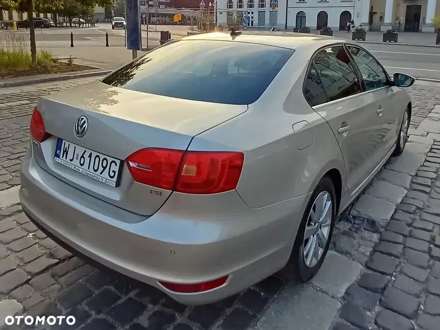Volkswagen Jetta 1.4 TSI Highline - 11