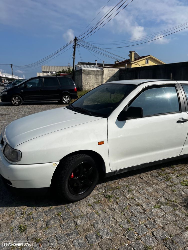 SEAT Ibiza 1.9 D Latino - 3