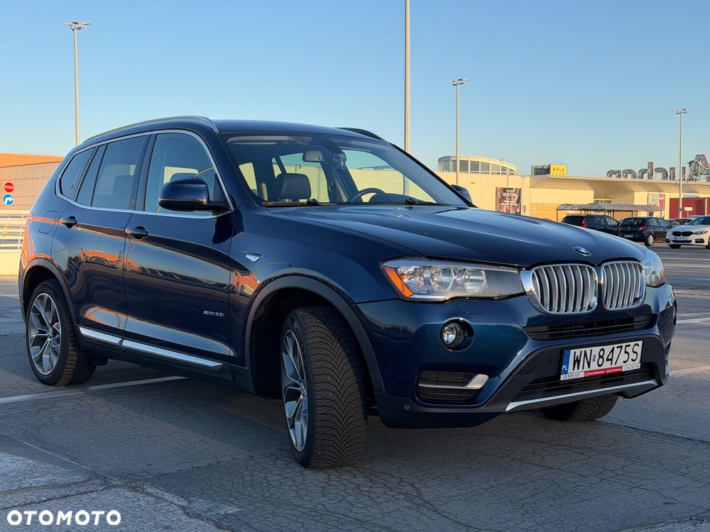 BMW X3 xDrive28i Sport-Aut xLine - 4