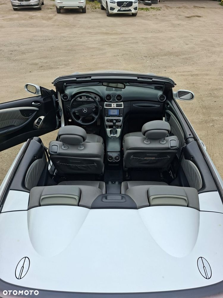 Mercedes-Benz CLK - 6