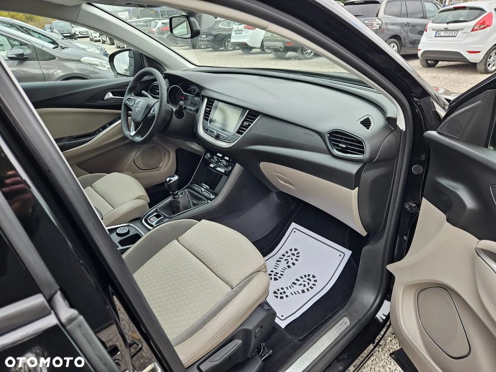 Opel Grandland X 1.6 D Start/Stop INNOVATION - 26