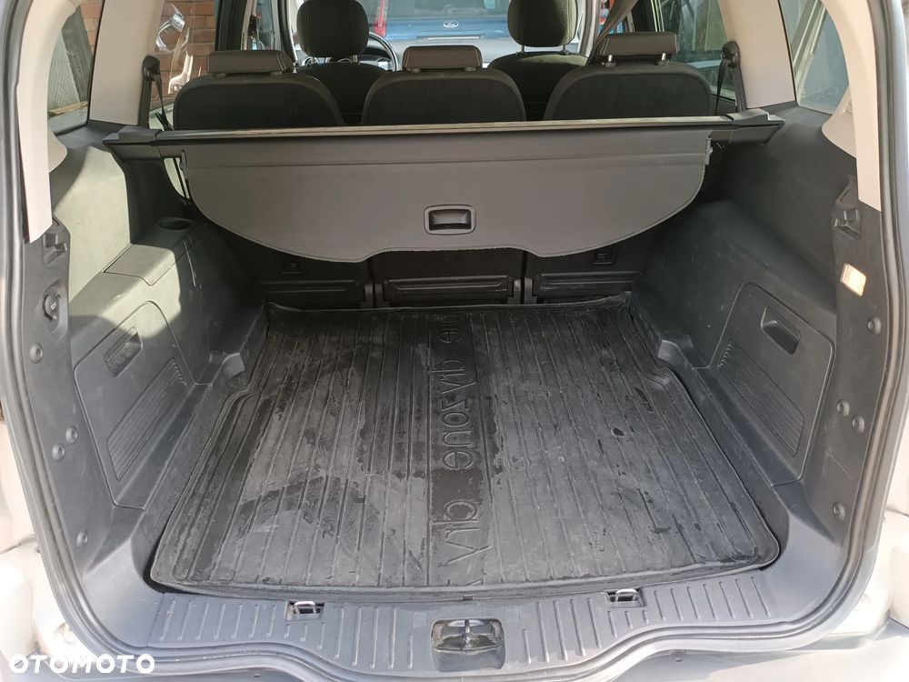 Ford S-Max 2.0 FF Titanium - 8