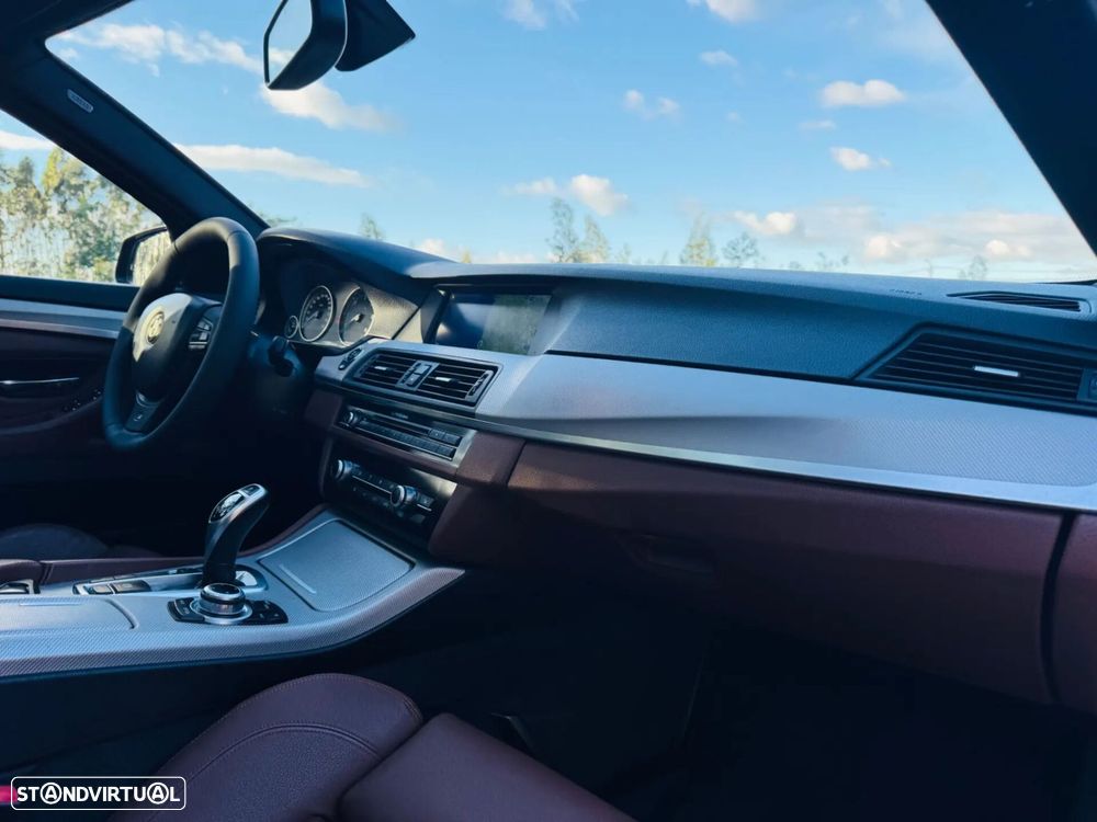 BMW 525 d Pack M Auto - 36