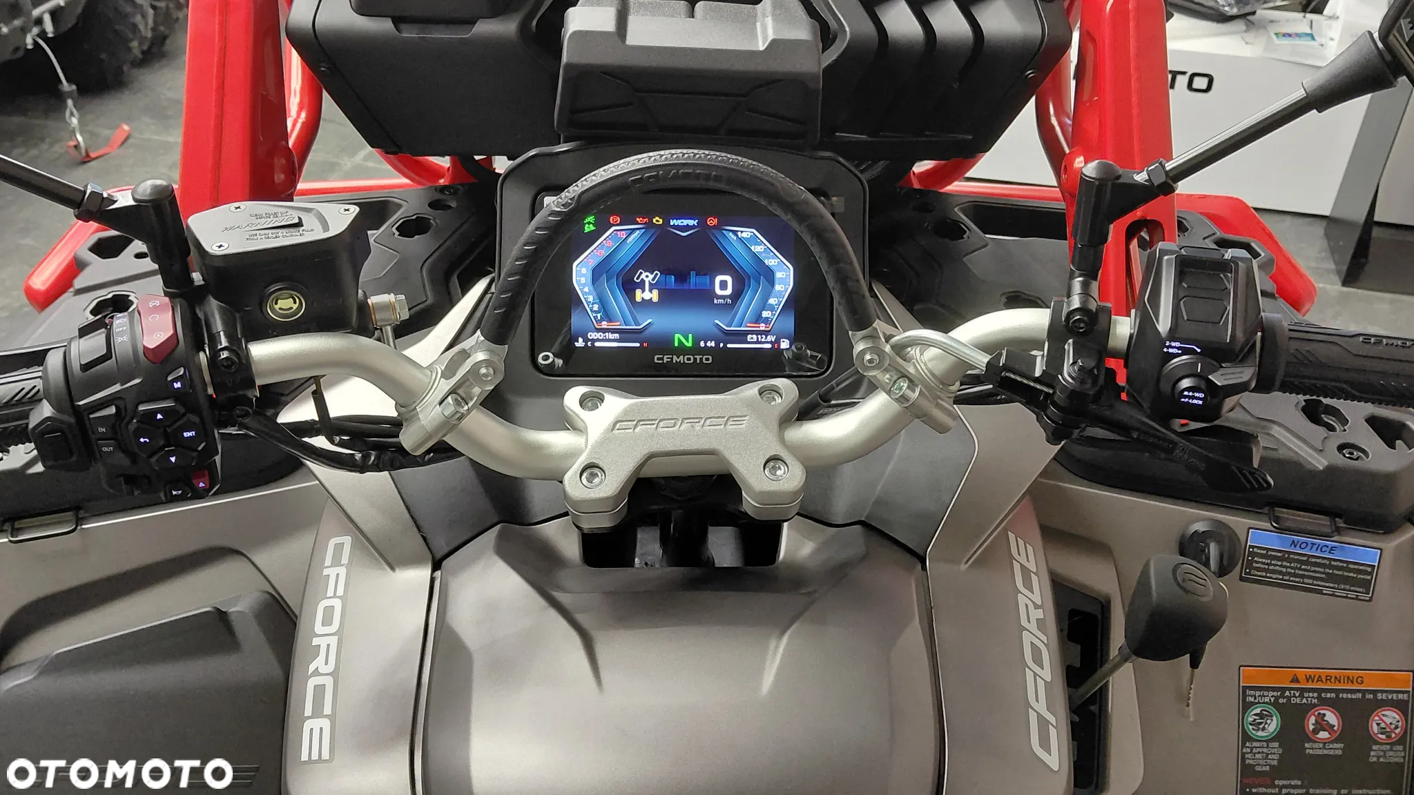 CFMoto CForce - 11