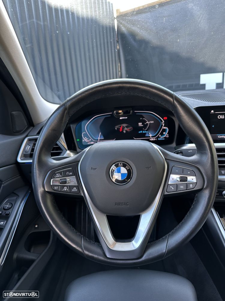 BMW 330 e Aut. Sport Line - 13