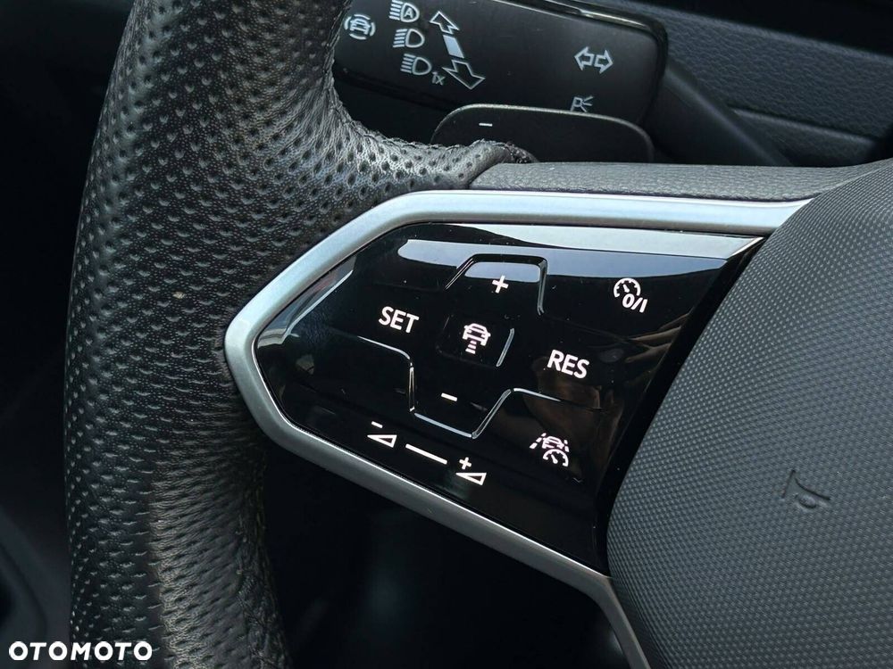 Volkswagen Arteon 2.0 TDI 4Motion R-Line DSG - 23