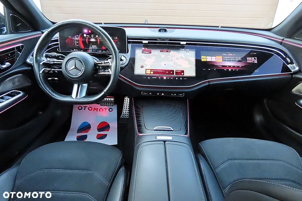 Mercedes-Benz Klasa E 220 d 4Matic 9G-TRONIC AMG Line NIGHT Edition - 40