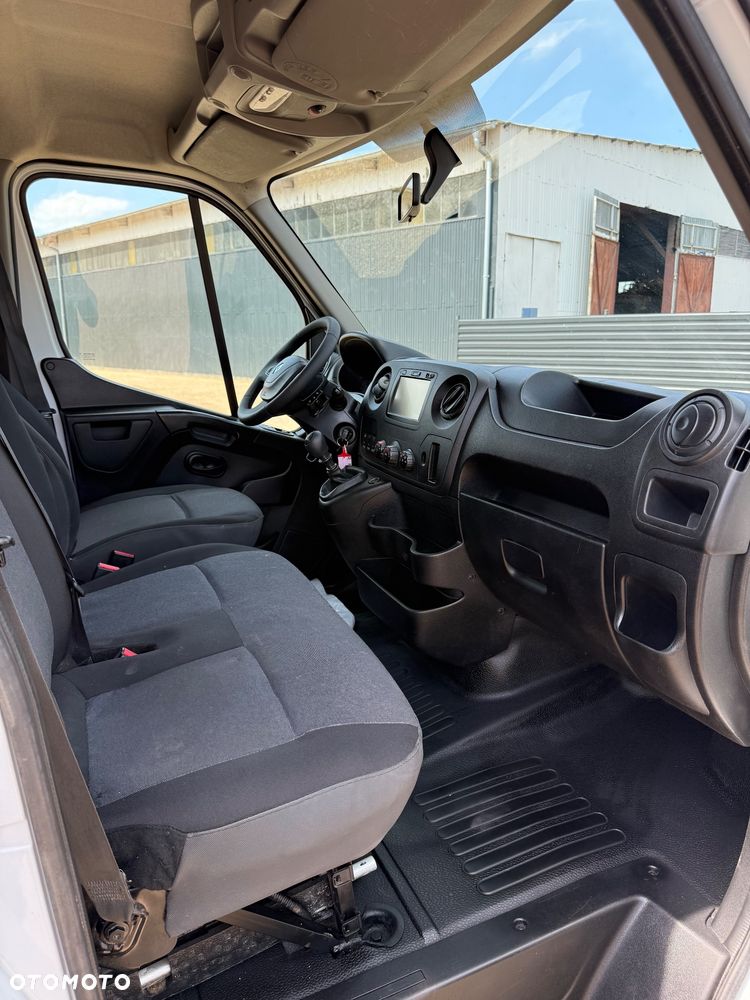 Renault Master - 22