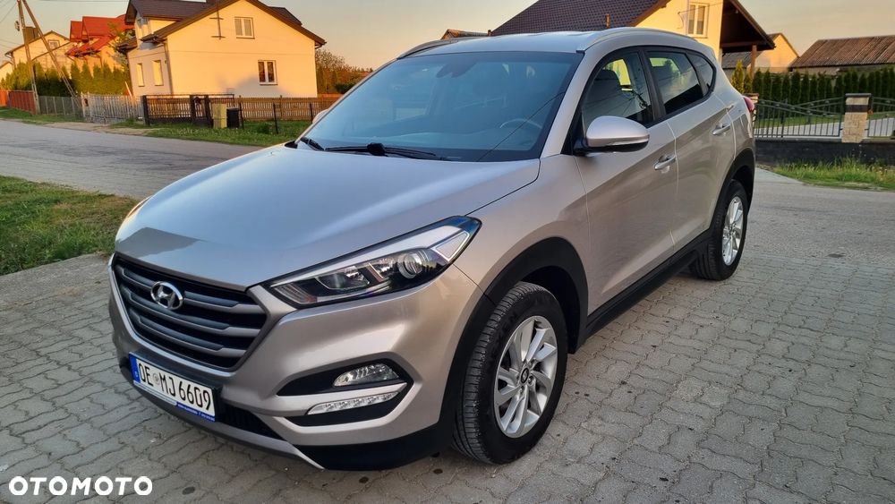 Hyundai Tucson 2.0 CRDi 4WD Automatik Passion Plus - 12