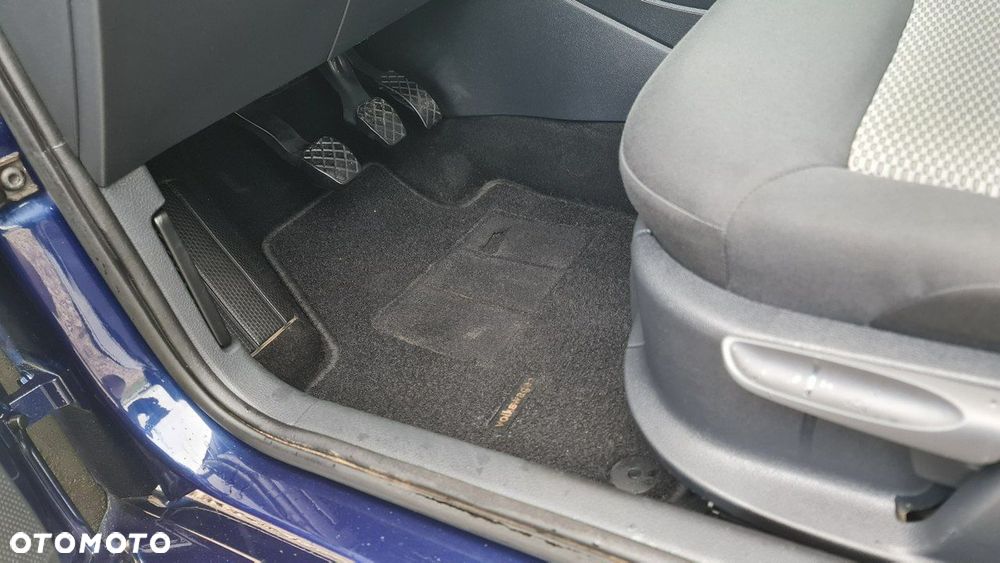 Volkswagen Polo - 13