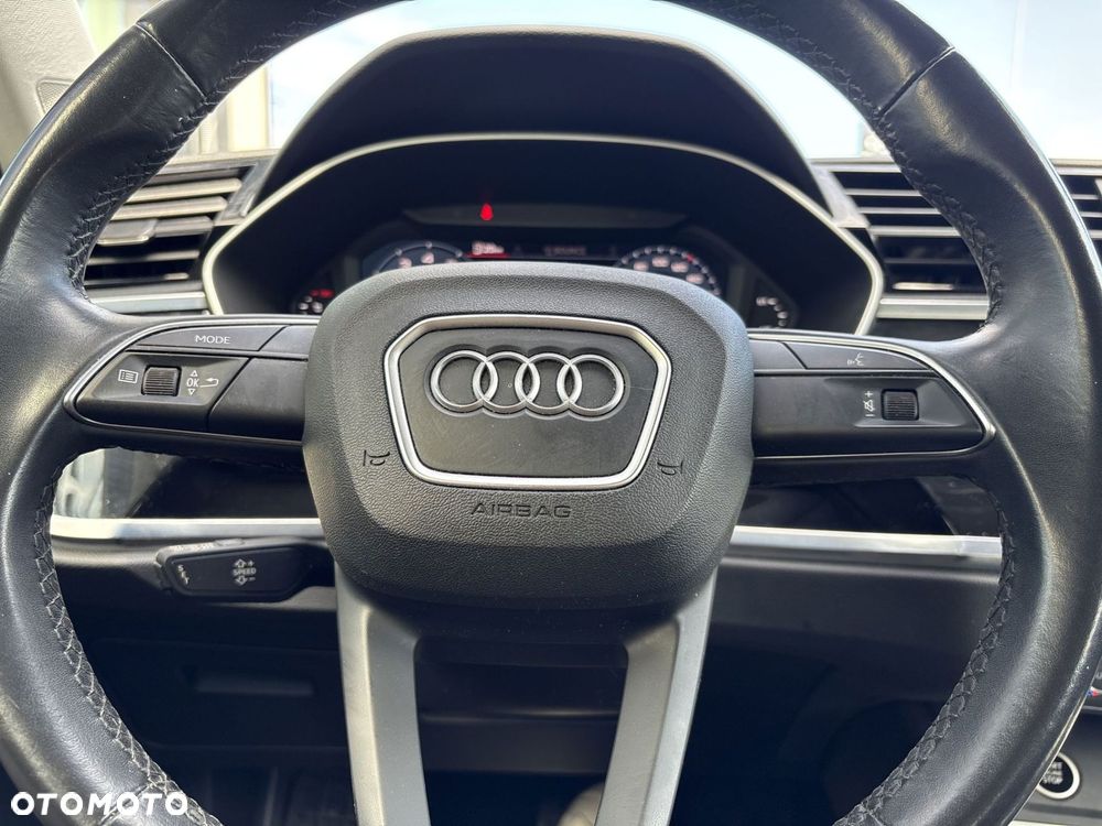 Audi Q3 35 TFSI mHEV S-Line S tronic - 23
