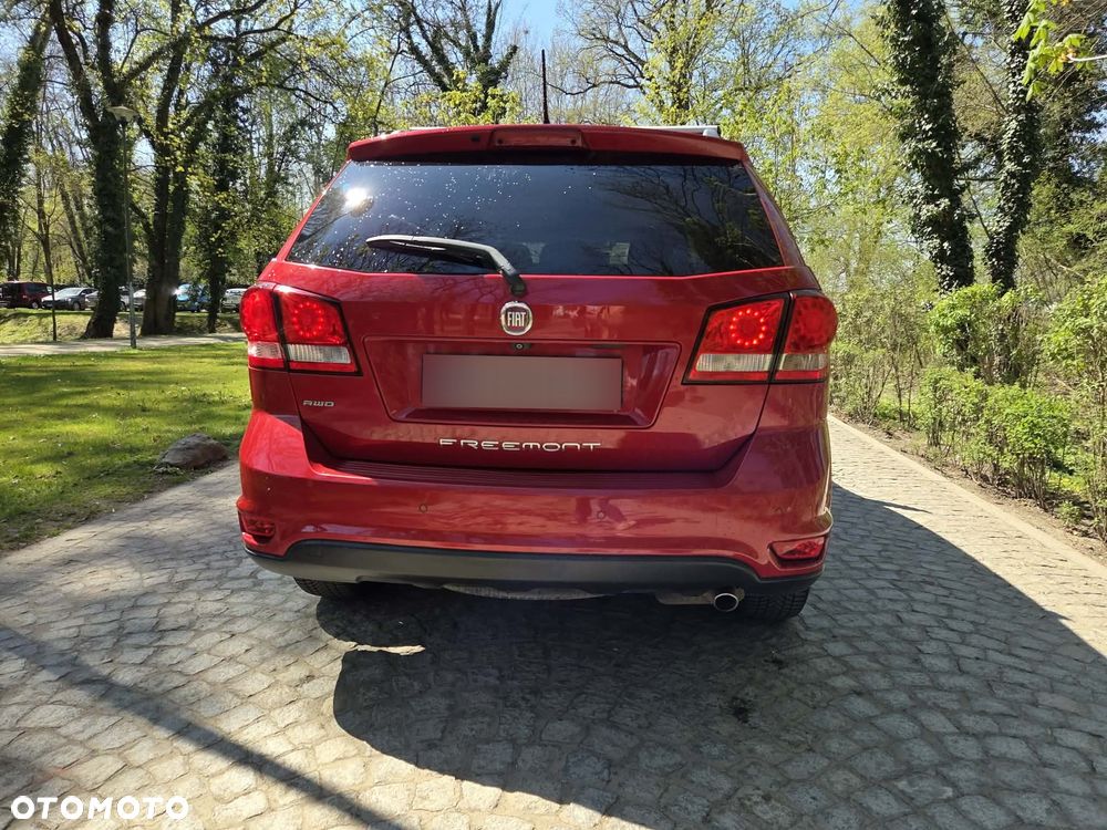 Fiat Freemont 2.0 Multijet 16V DPF Automatik Allrad Lounge - 9